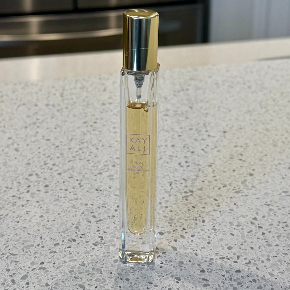 KAYALI YUM BOUJEE MARSHMALLOW | 81 Travel Spray